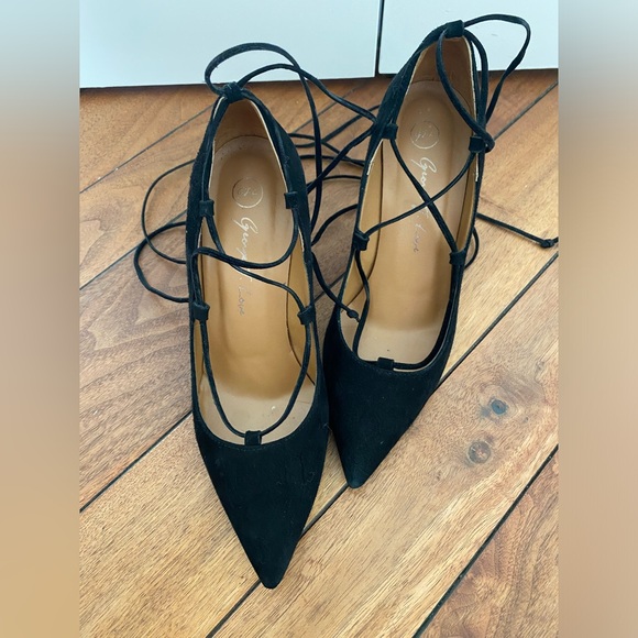 Black suede ankle tie strap pumps size 7/37 - Picture 3 of 4